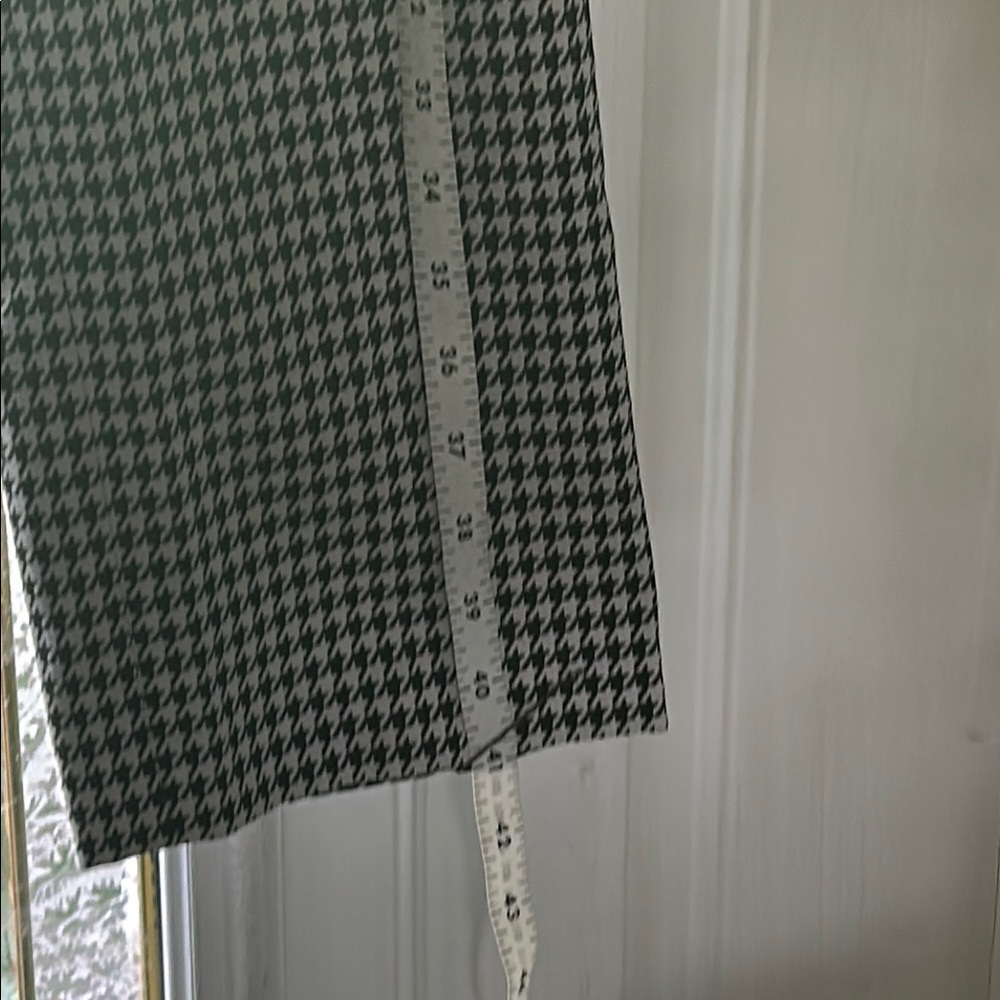 Jones New York Black and White Houndstooth Straight Leg Pants - Picture 3 of 12